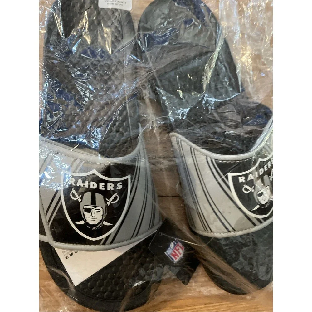 Las Vegas Raiders Legacy Sport Slide Mens Size XL 13-14 NWT